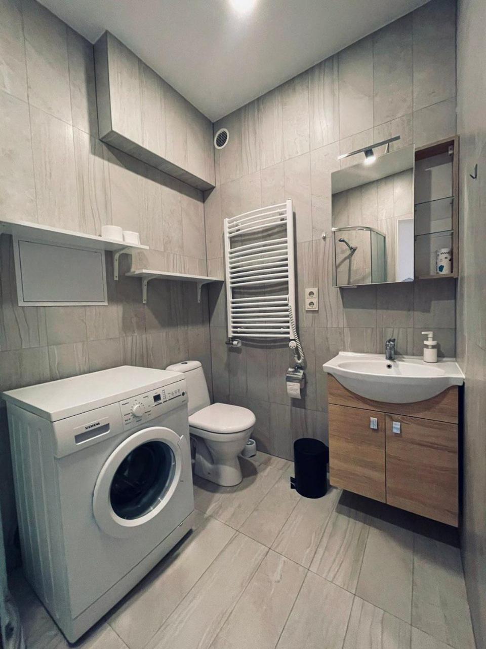 Sky Apartments Каунас Екстер'єр фото